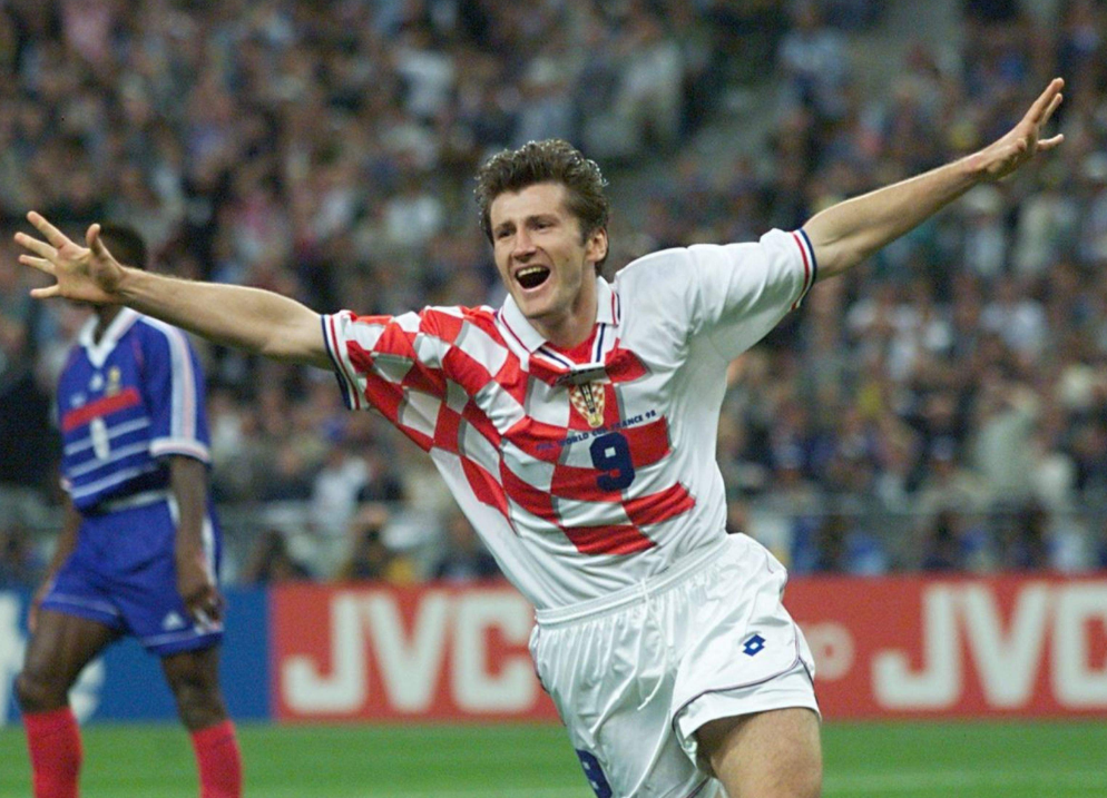  门兴格拉德巴赫青年军掀翻豪门  